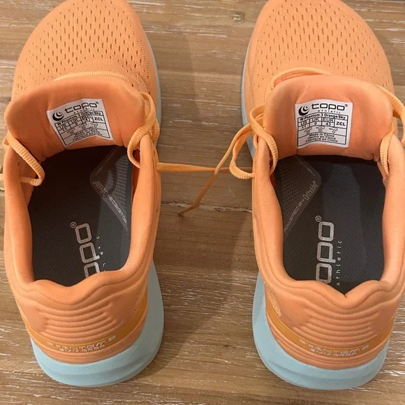 Topo Women's Orange/Sky Athletic Phantom 3 Shoes - Picture 10 of 11